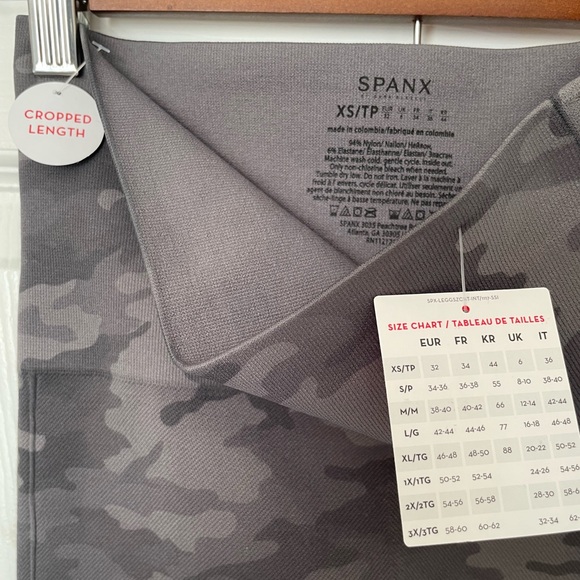Spanx cropped leggings (XS) - Picture 10 of 13
